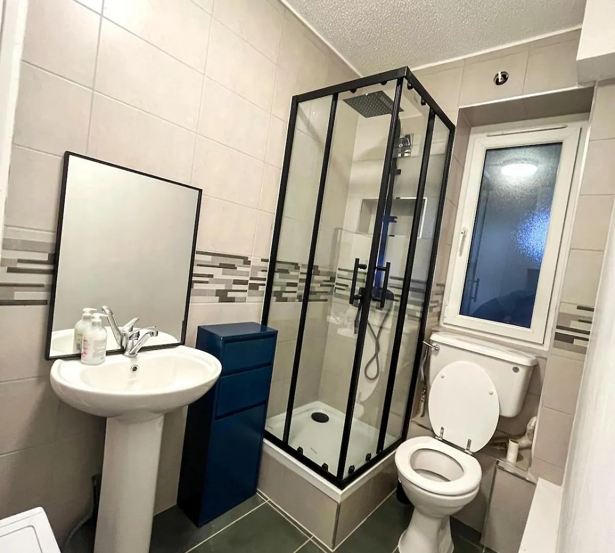 Studio Close To Tower Bridge London 0*,  United Kingdom